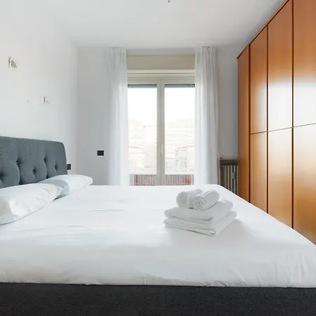Appartement Guesthost - Milano- Lorenteggio Balcony *